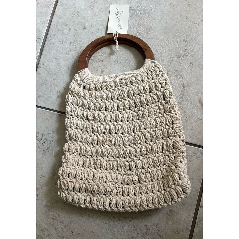 Macrame boho universal‎ thread purse NWT